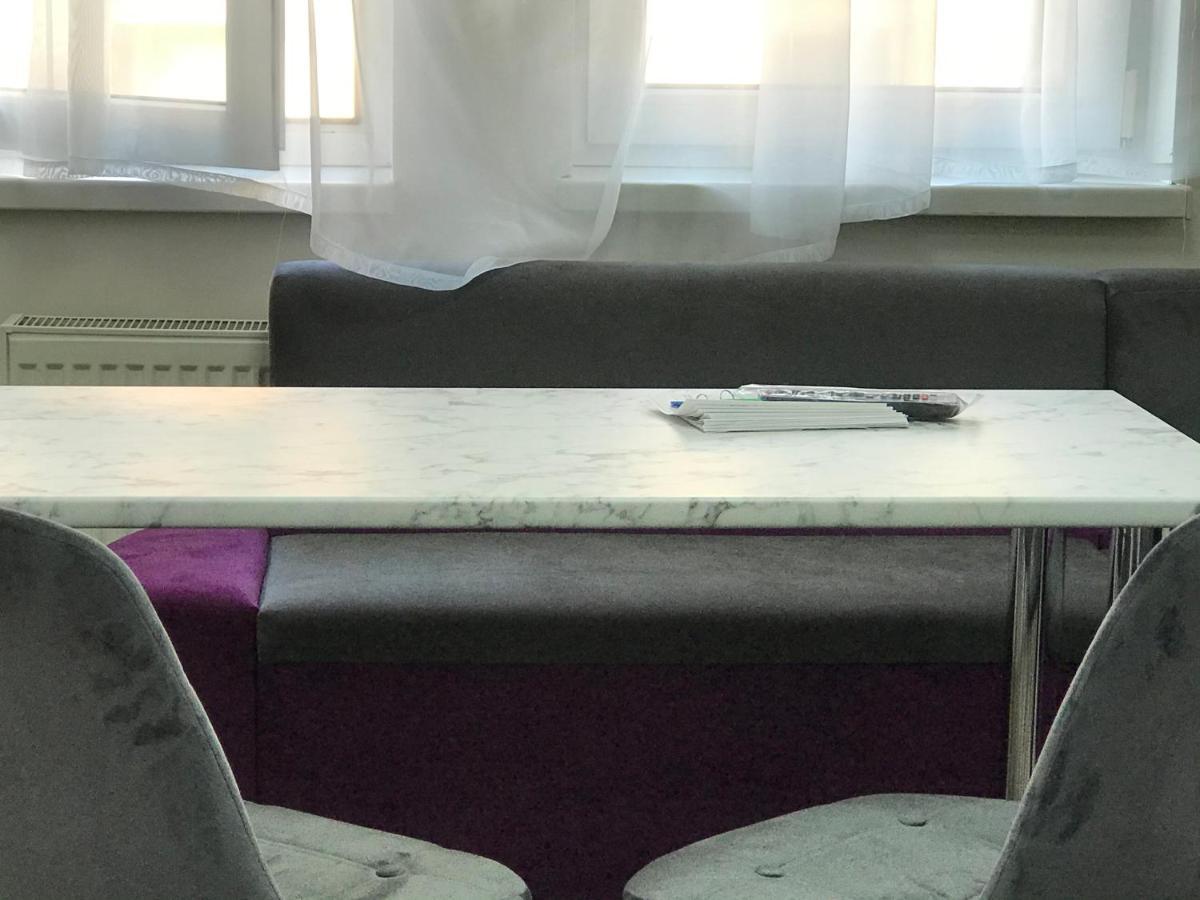 Міни-Хостел Родинного Типу Dubai Ungvár Kültér fotó